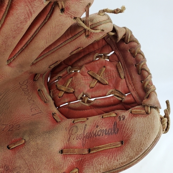 VTG Johnny Walker FG-7222 Baseball Glove Mitt Cowhide Leather Japan Made 10" LHT - Picture 4 of 12